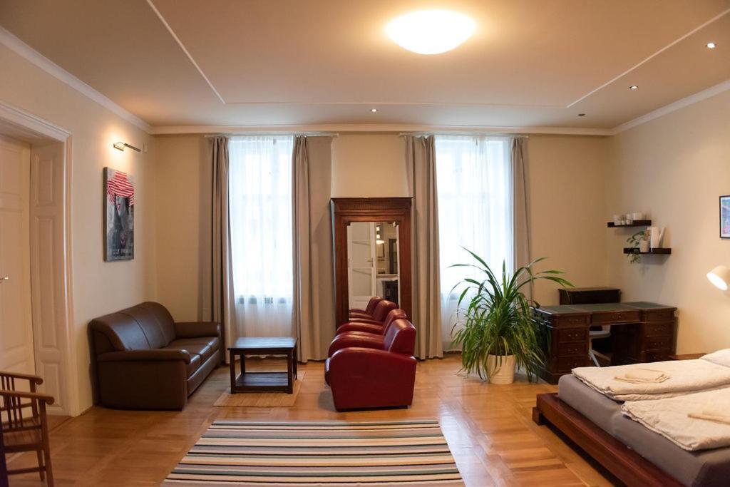 Appartamento velký apartmán  Bratislava Esterno foto