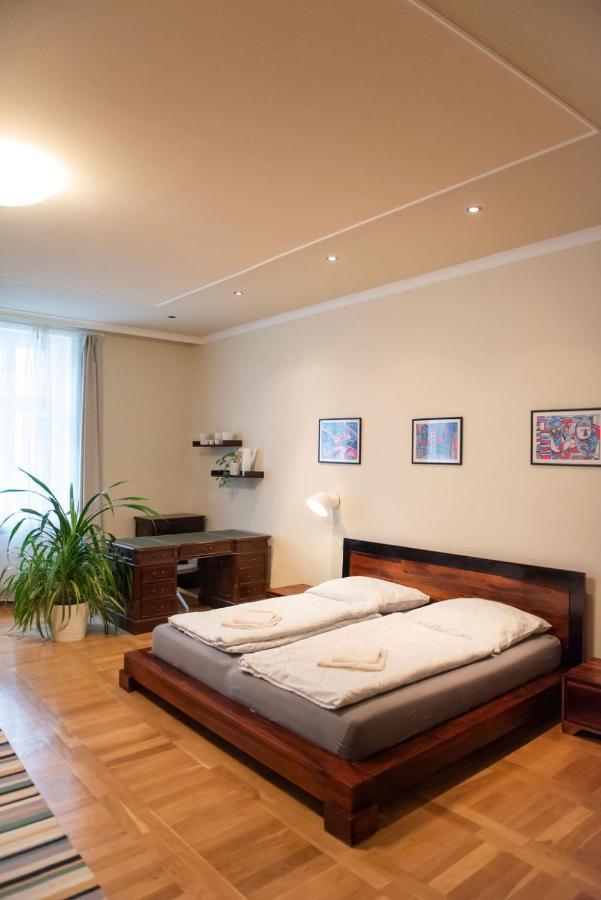 Appartamento velký apartmán  Bratislava Esterno foto